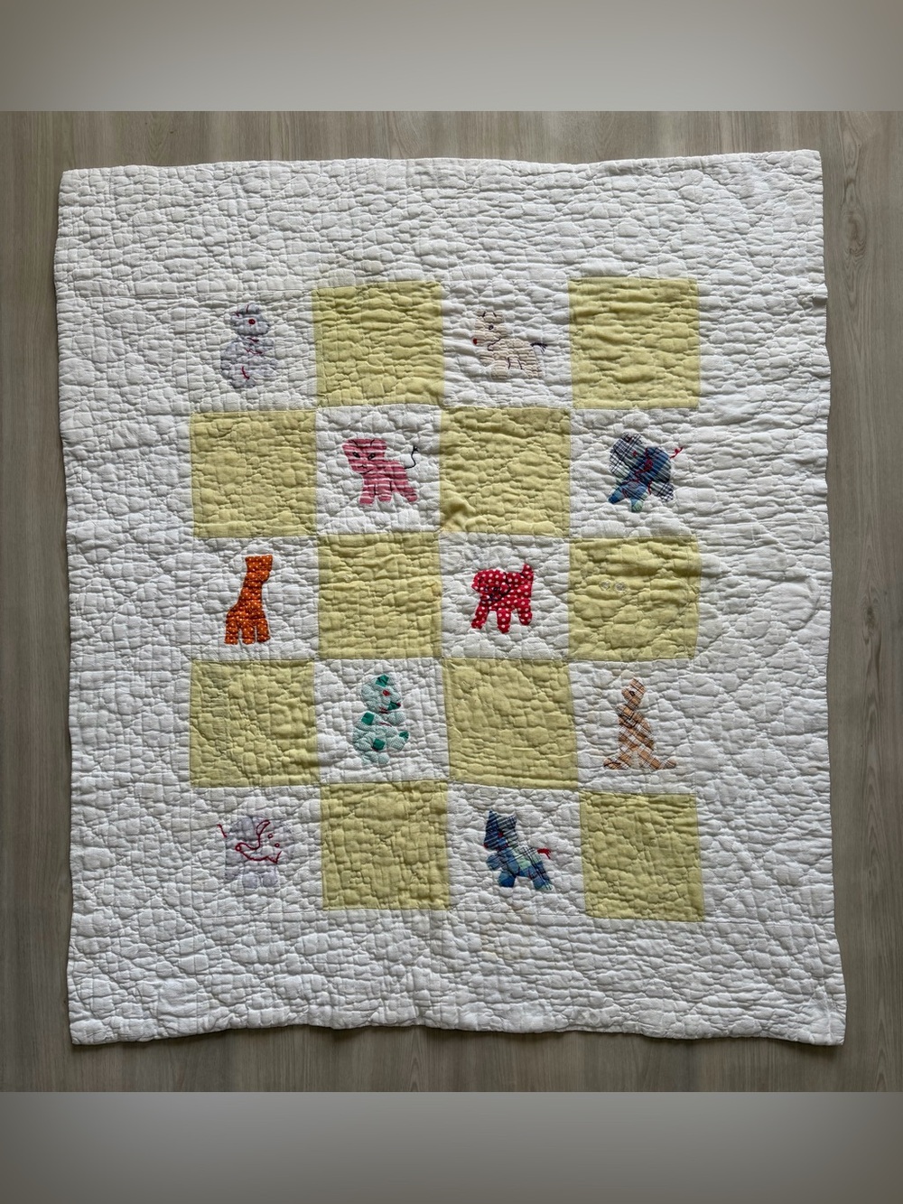 Vintage Baby Quilt Animals Handmade Nursery Decor Grannycore - Mid Century